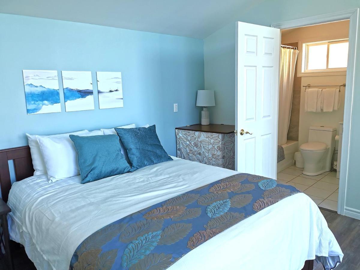 אינגוניש Knotty Pine Ocean Front Suite - Adults Only מראה חיצוני תמונה